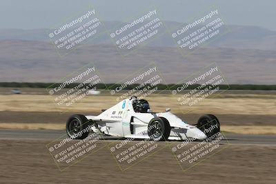 media/Jun-02-2024-CalClub SCCA (Sun) [[05fc656a50]]/Group 4/Qualifying/